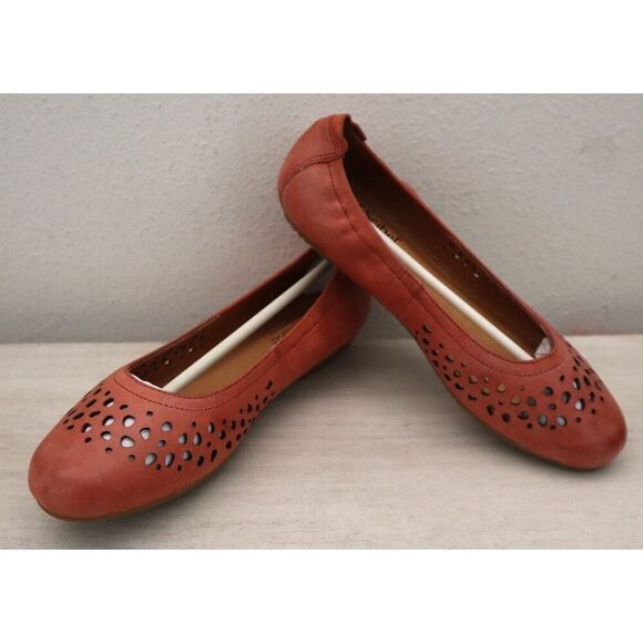 Josef Seibel Women's Sz EUR 37 US 6-6.5 Red Suede Pippa 29 Ballet Flats - Picture 1 of 8